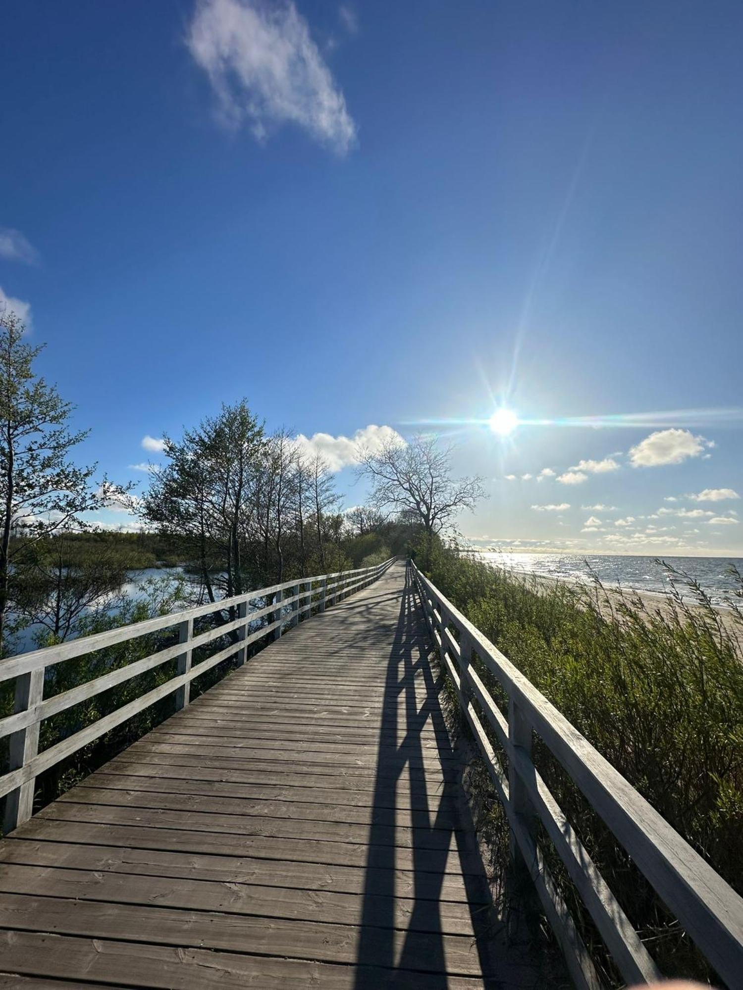 4Summer Kolobrzeg Apartamenty White Blue Sauna & Fitness & Parking 100 Metrow Do Pieknej Szerokiej Piaszczystej Plazy, Wspanialy Widok Z Duzego Tarasu! 100 Meter Zu Einem Schoenen Breiten Sandstrand, Herrliche Aussicht Von Einer Grossen Terrasse! Ngoại thất bức ảnh