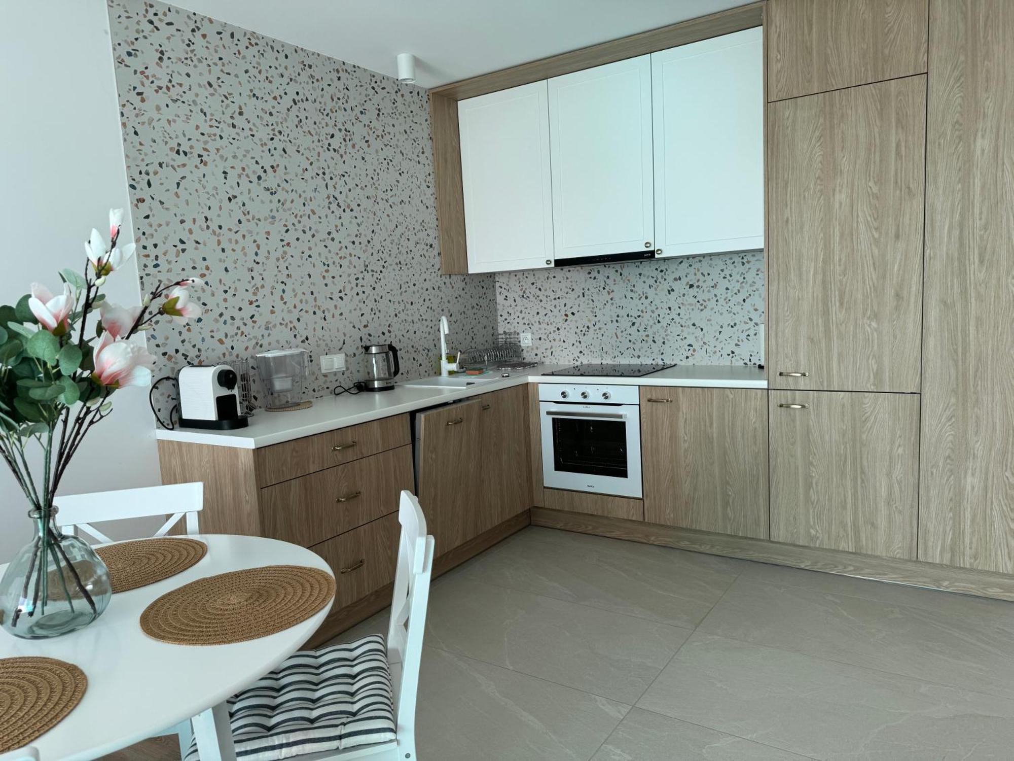4Summer Kolobrzeg Apartamenty White Blue Sauna & Fitness & Parking 100 Metrow Do Pieknej Szerokiej Piaszczystej Plazy, Wspanialy Widok Z Duzego Tarasu! 100 Meter Zu Einem Schoenen Breiten Sandstrand, Herrliche Aussicht Von Einer Grossen Terrasse! Ngoại thất bức ảnh