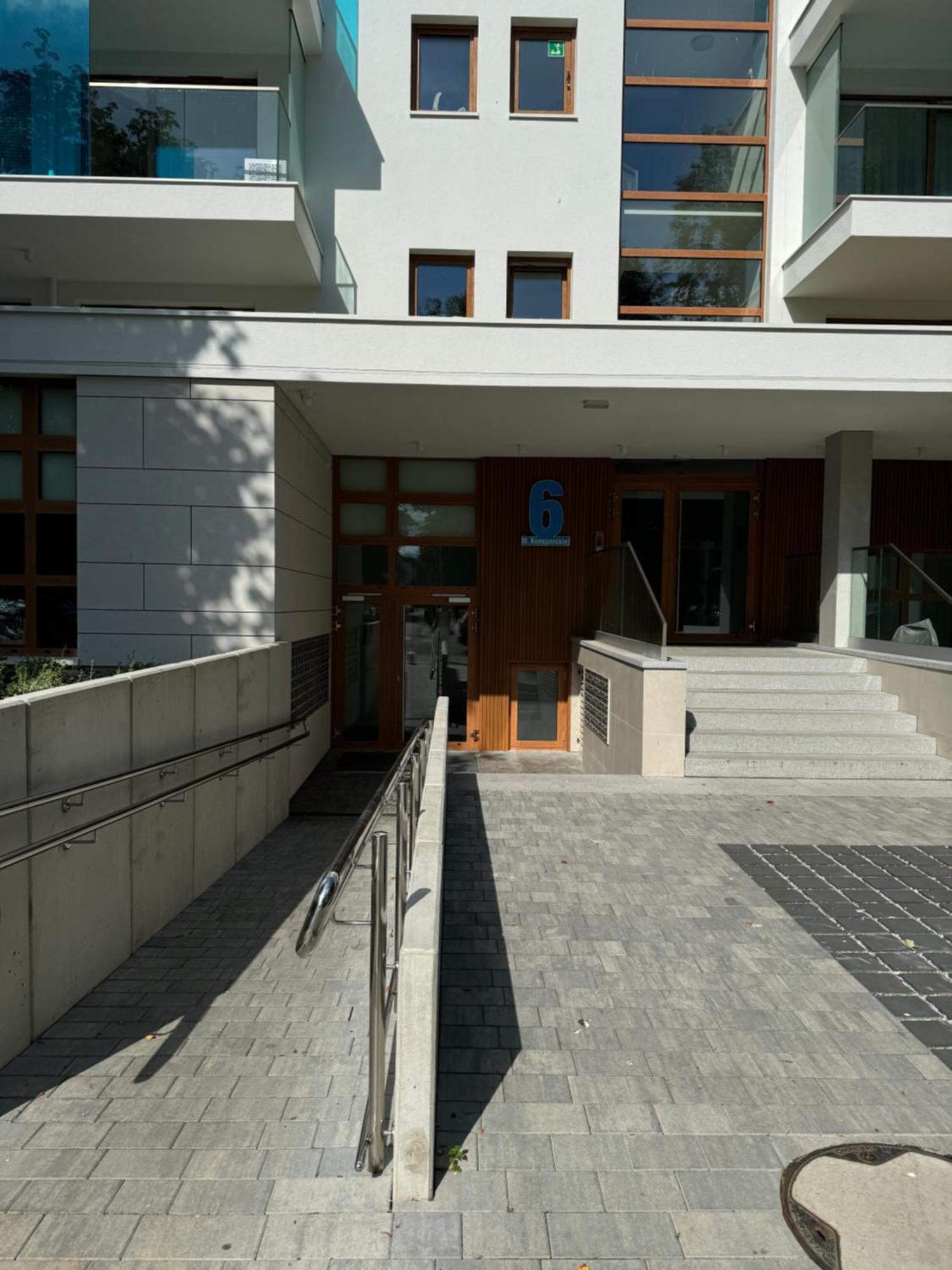 4Summer Kolobrzeg Apartamenty White Blue Sauna & Fitness & Parking 100 Metrow Do Pieknej Szerokiej Piaszczystej Plazy, Wspanialy Widok Z Duzego Tarasu! 100 Meter Zu Einem Schoenen Breiten Sandstrand, Herrliche Aussicht Von Einer Grossen Terrasse! Ngoại thất bức ảnh